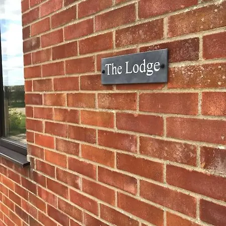 The Lodge - Dog Friendly Farm Cottage NWI Exterior foto